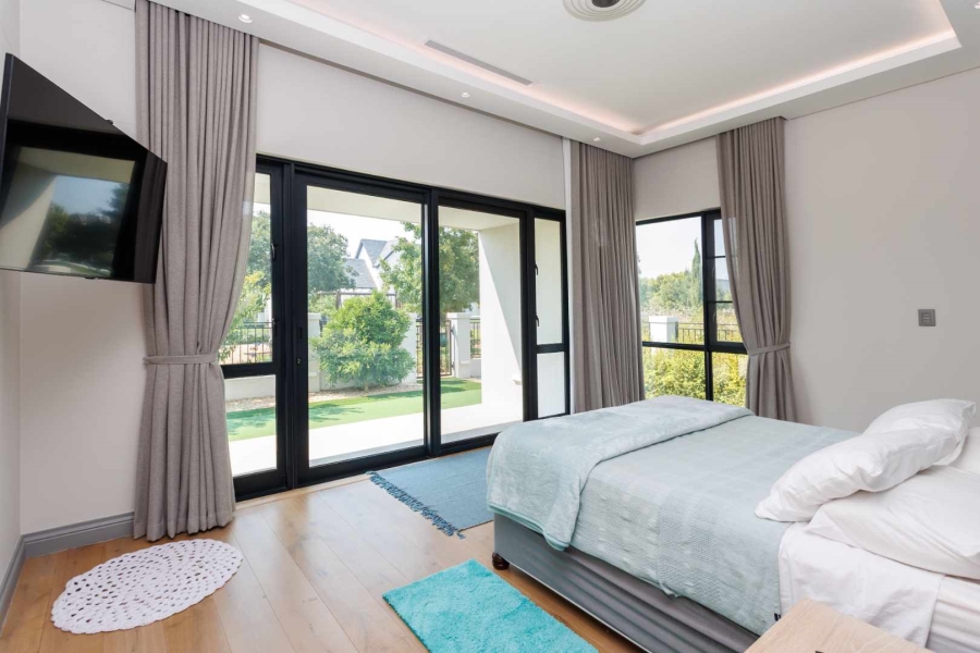 4 Bedroom Property for Sale in Val De Vie Estate Western Cape